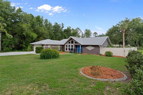 Tiny photo for 1501 E Bismark Street, Hernando, FL 34442 (MLS # OM726238)