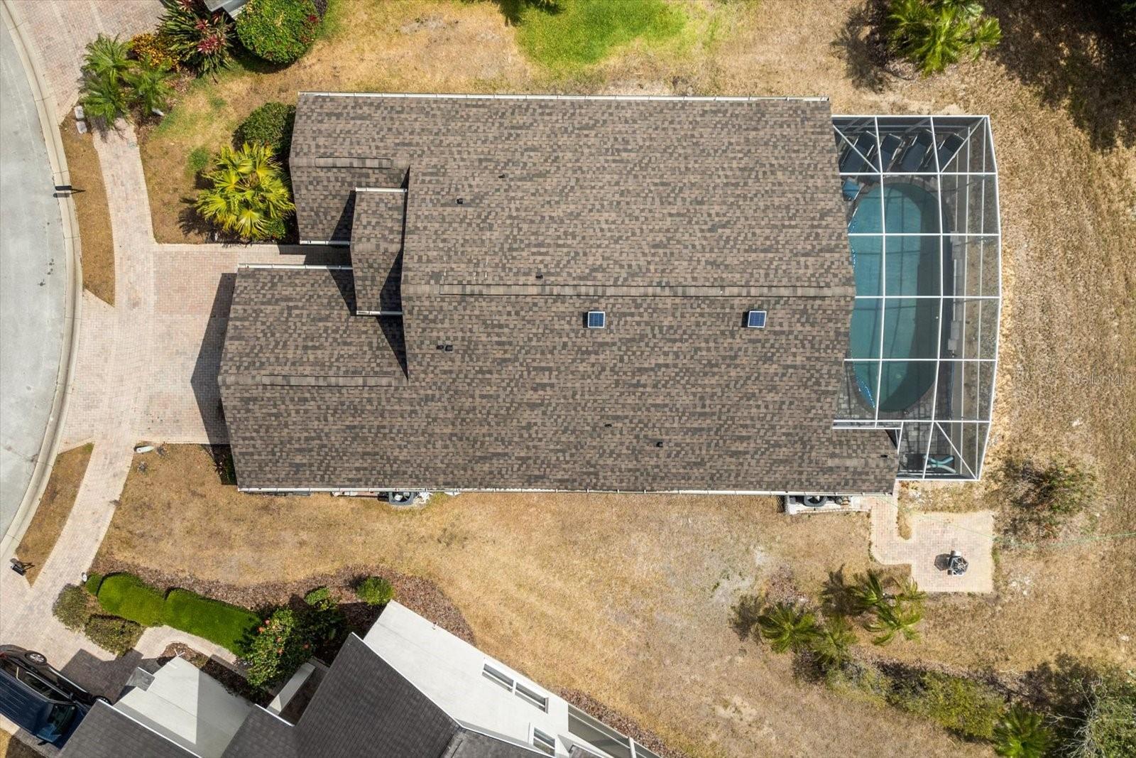 547 WINDSOR PLACE