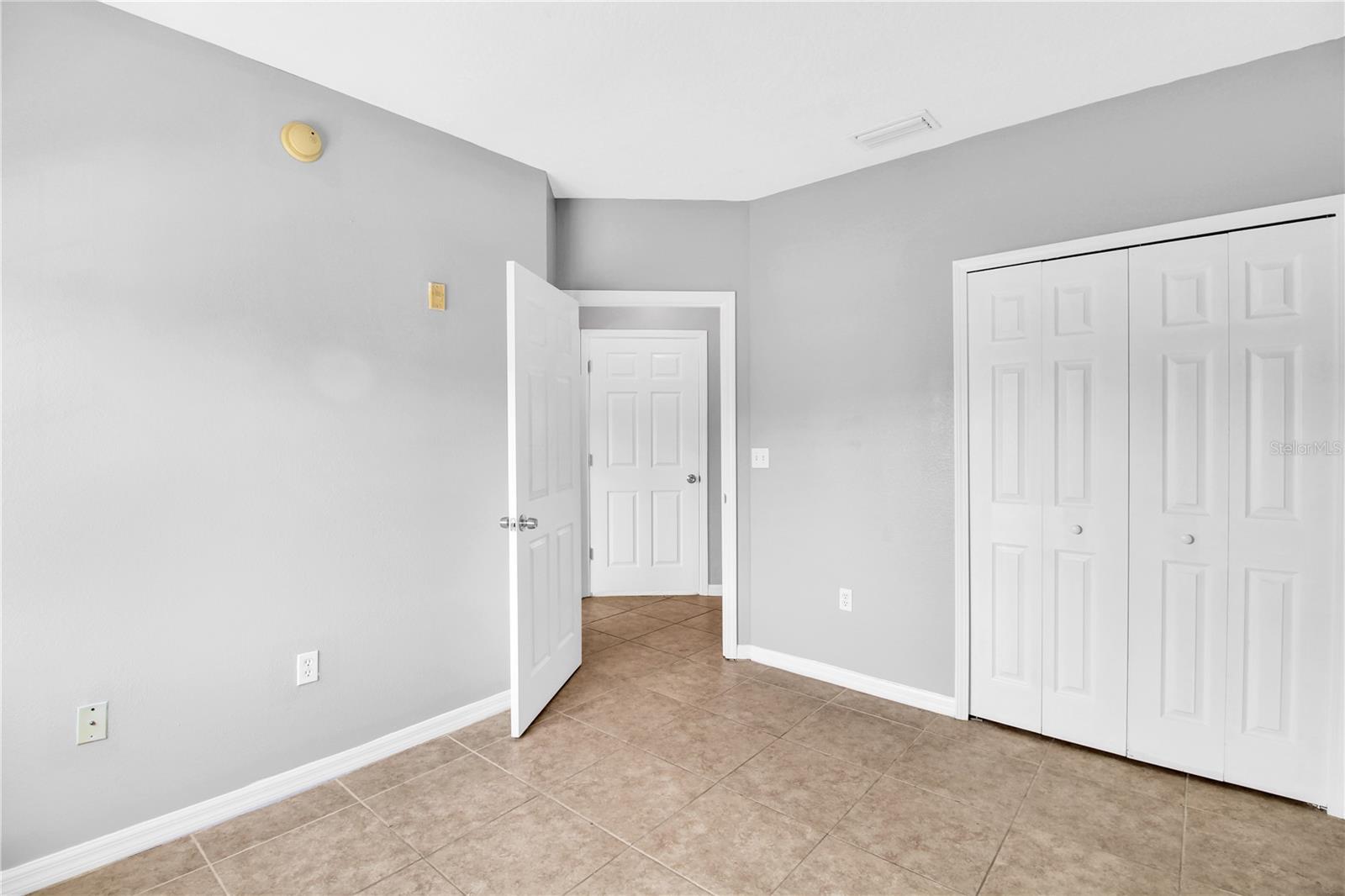 VILLAGES OF BLOOMINGDALE CONDO - Residential