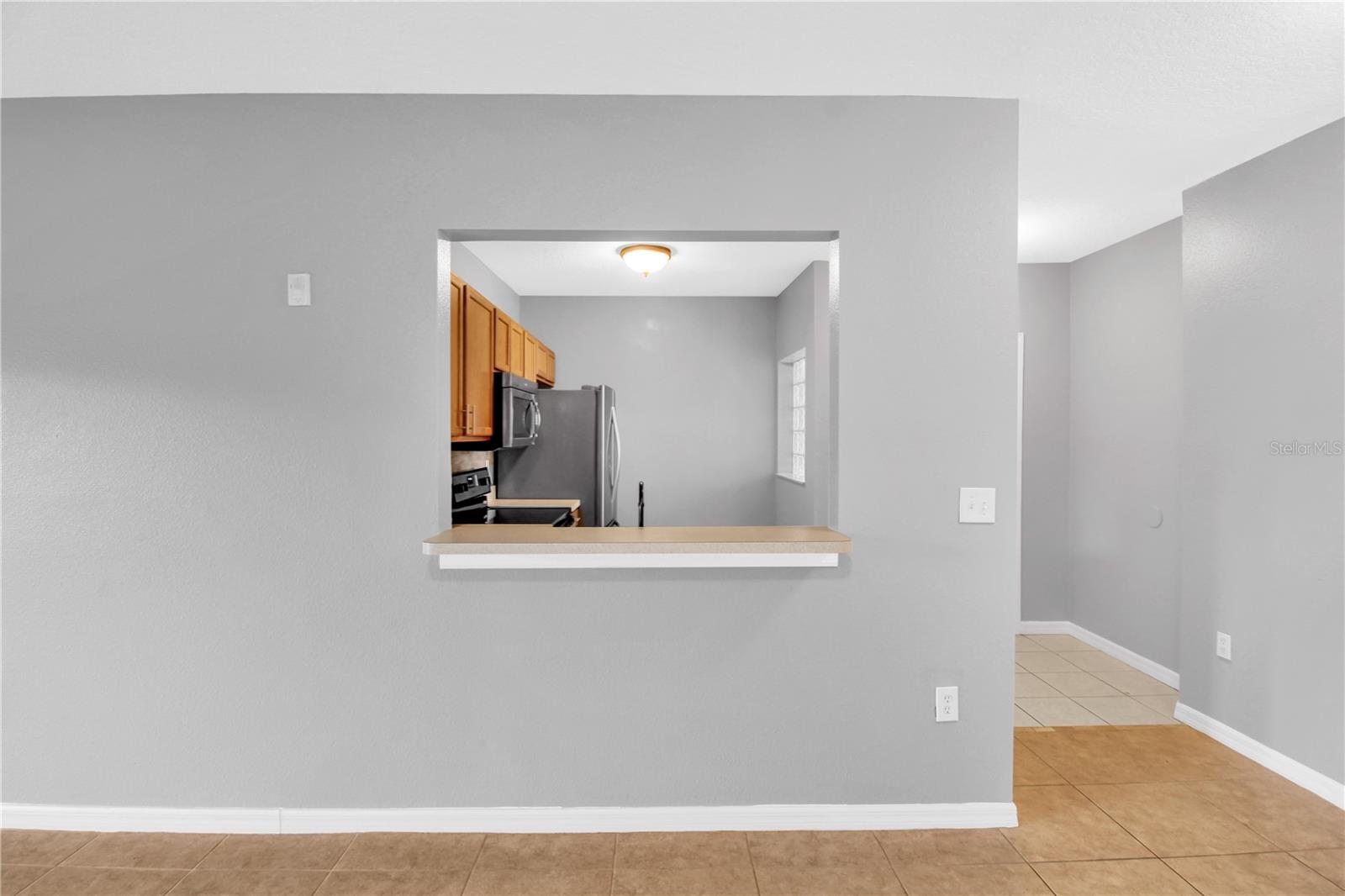 VILLAGES OF BLOOMINGDALE CONDO - Residential