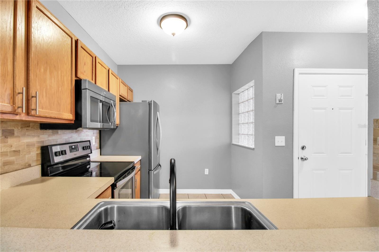 VILLAGES OF BLOOMINGDALE CONDO - Residential