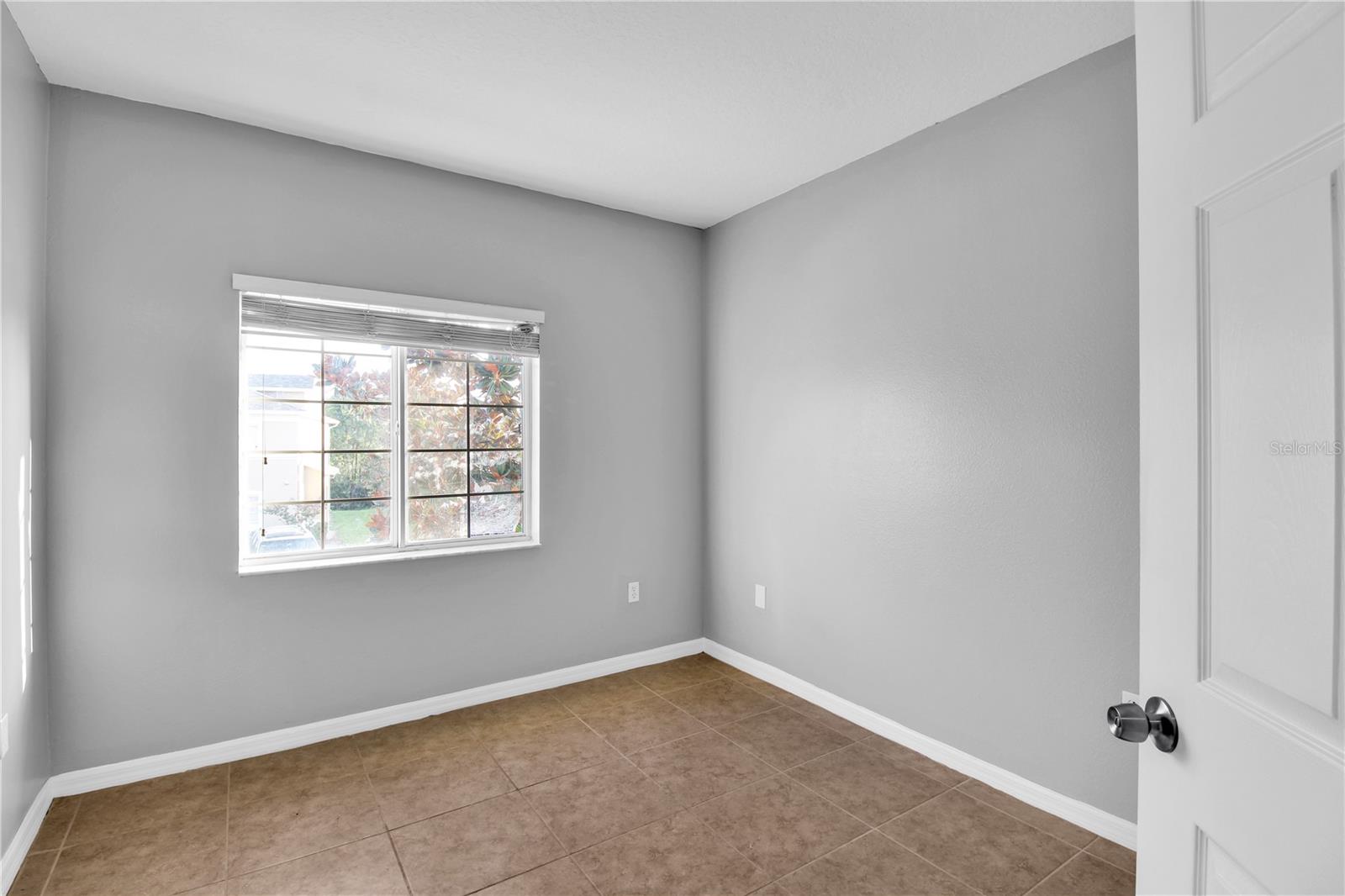 VILLAGES OF BLOOMINGDALE CONDO - Residential