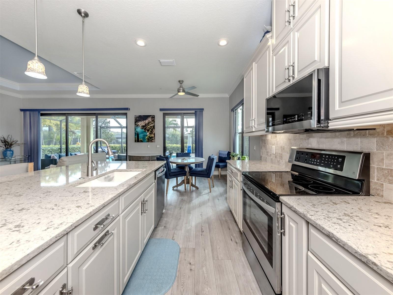 BELLACINA BY CASEY KEY - Residential