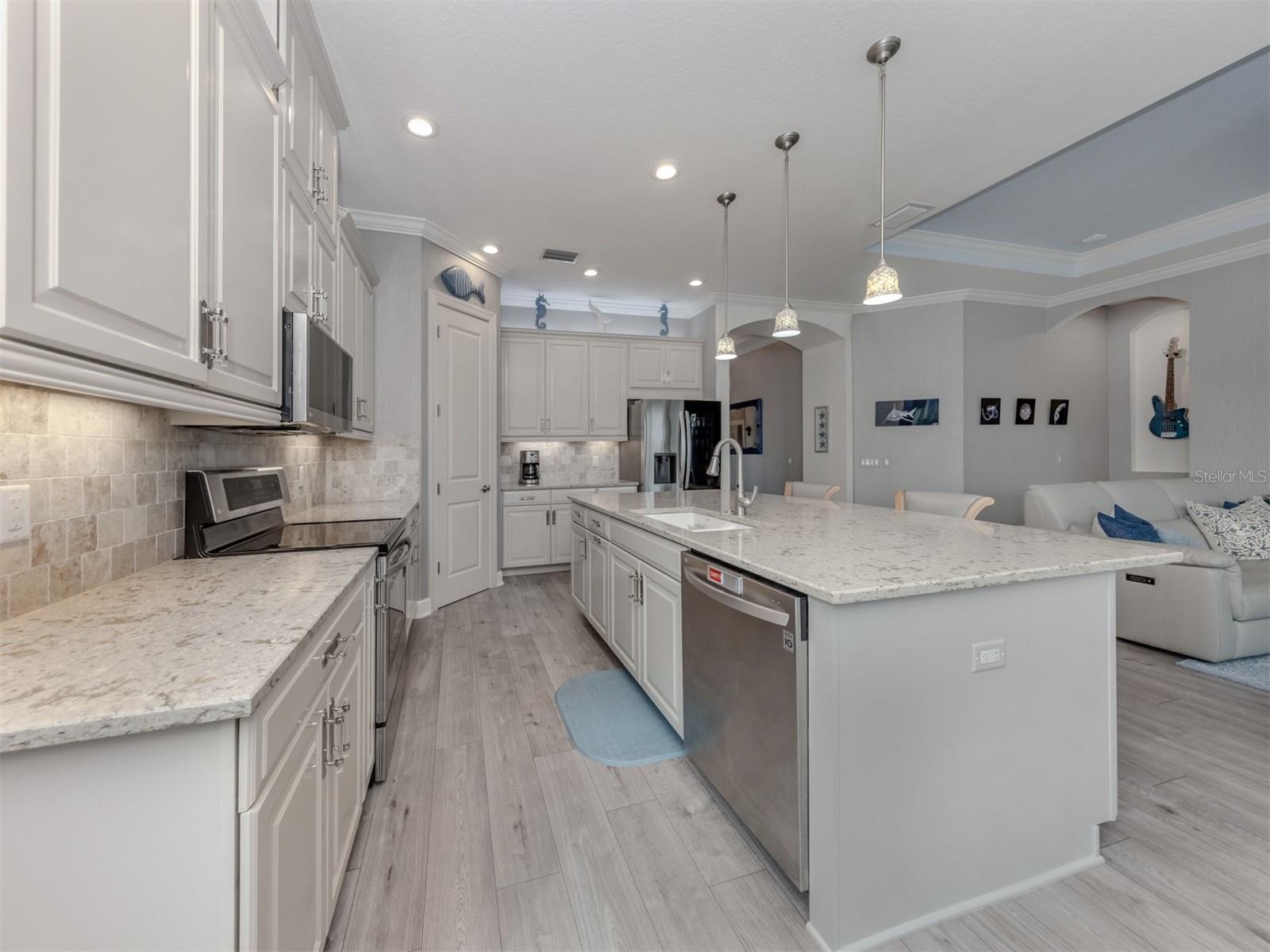 BELLACINA BY CASEY KEY - Residential