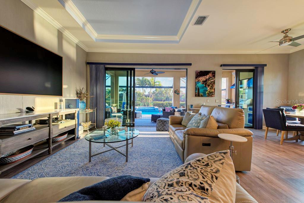 BELLACINA BY CASEY KEY - Residential