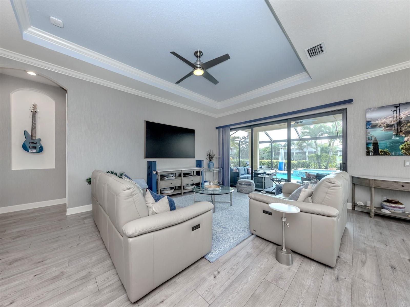 BELLACINA BY CASEY KEY - Residential