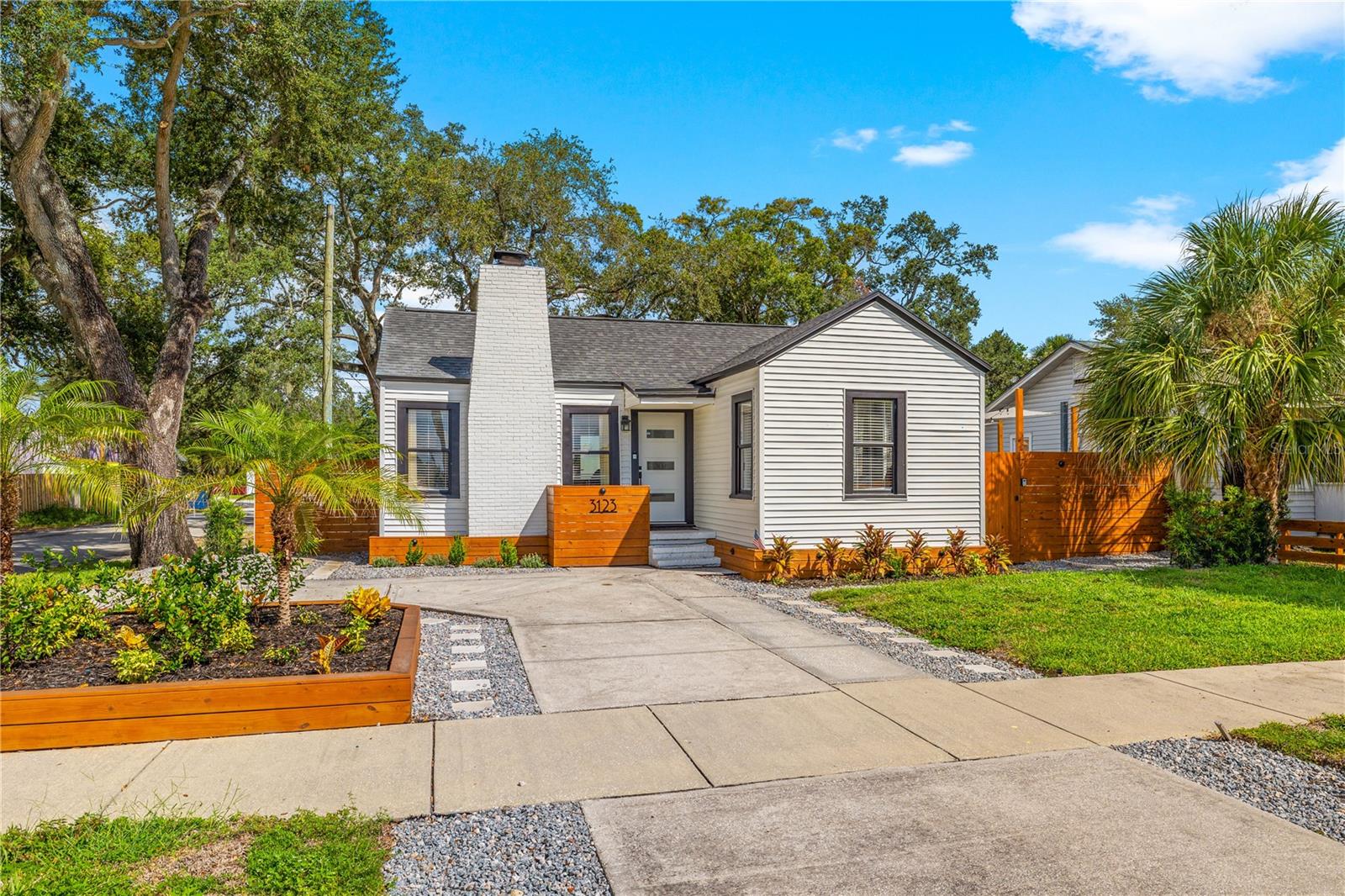 3123 W MARLIN AVENUE