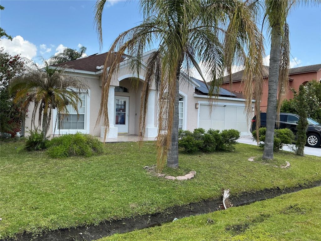 Photo of 823 Ognon Court, Kissimmee, FL 34759 (MLS # S5148867)