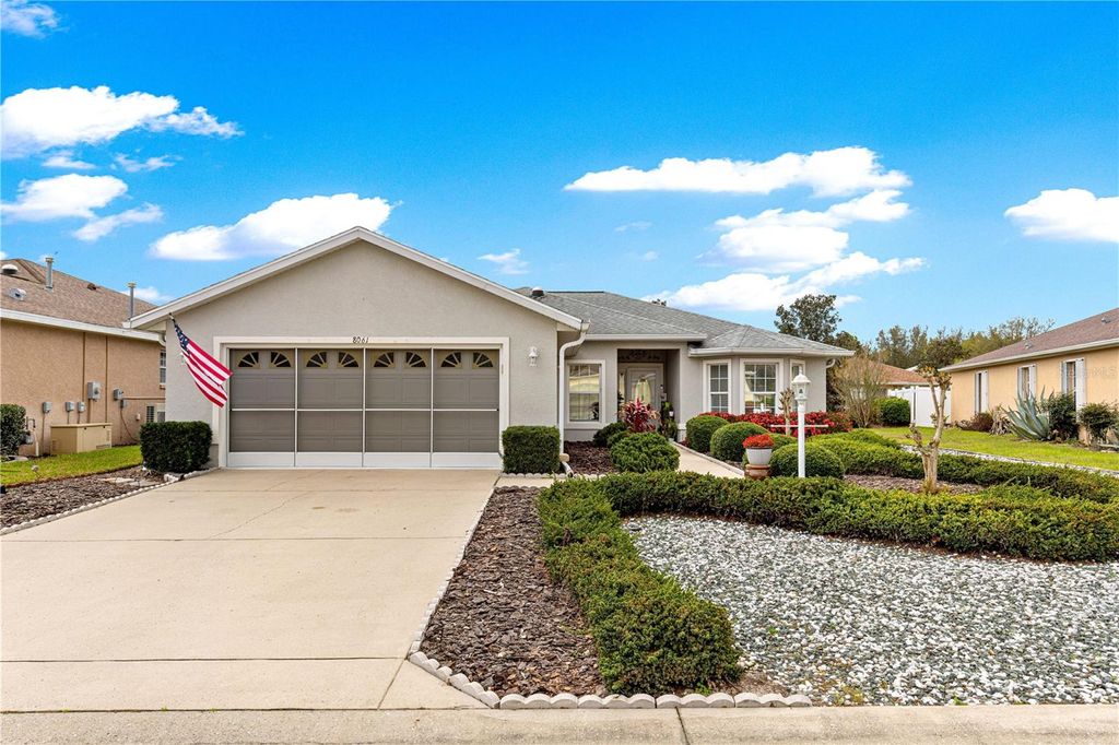 Photo of 8061 SW 81st Loop, Ocala, FL 34476 (MLS # OM720879)