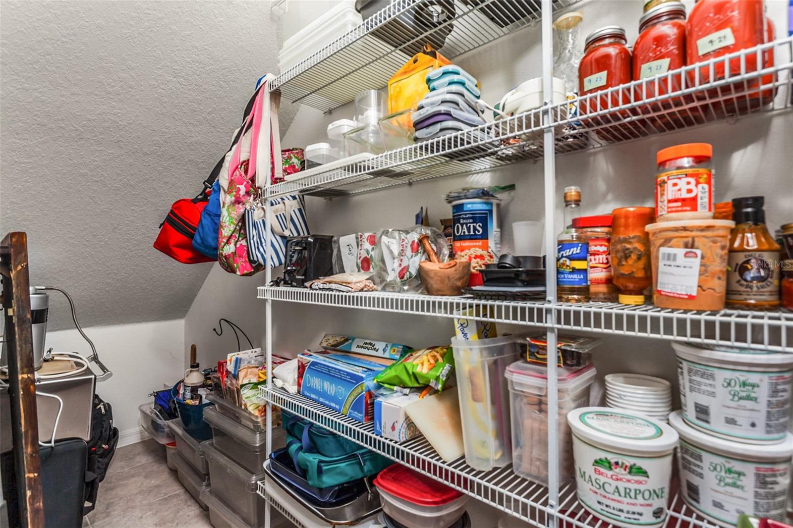 RIVERVIEW LAKES - Residential