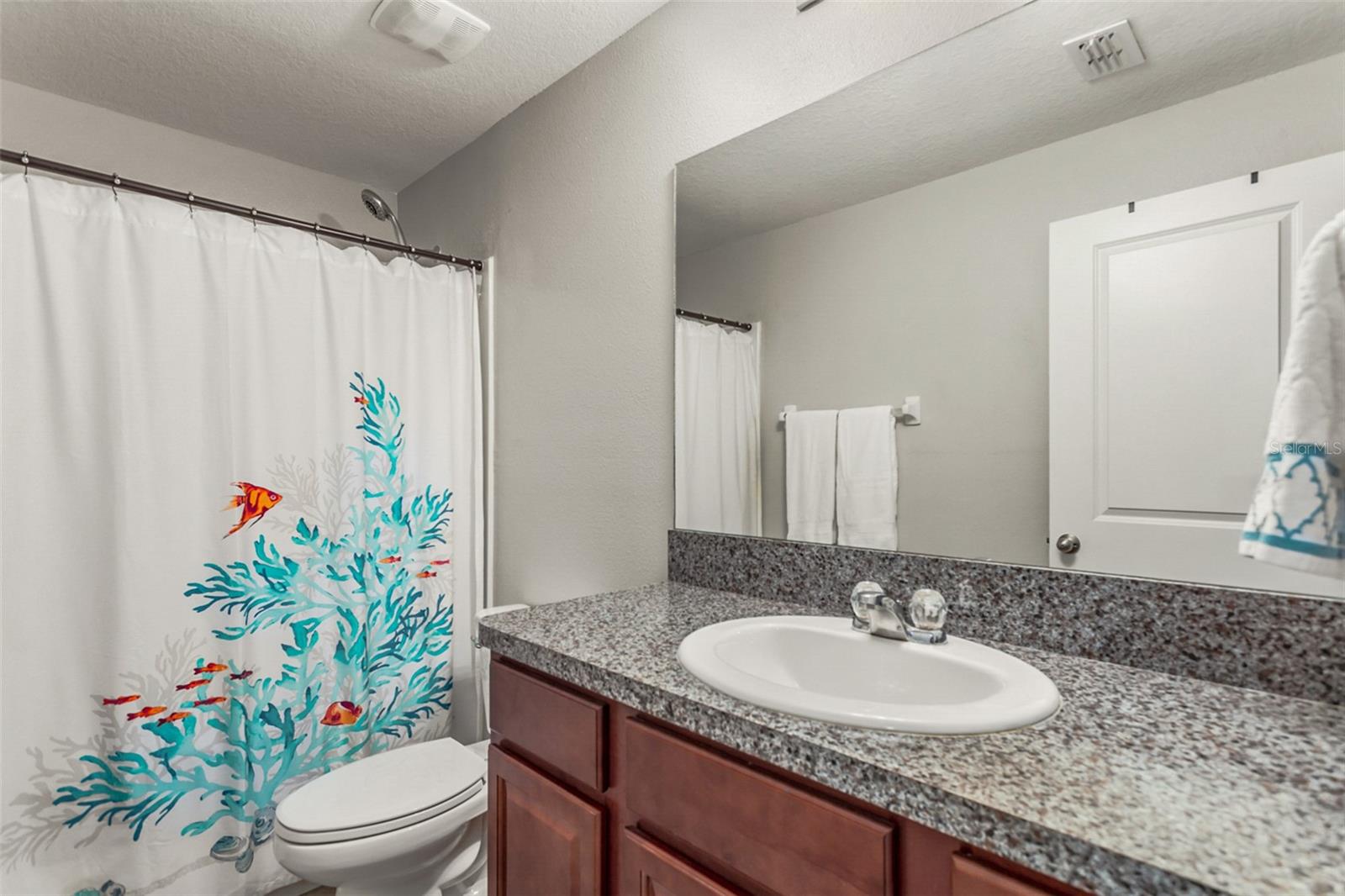 RIVERVIEW LAKES - Residential