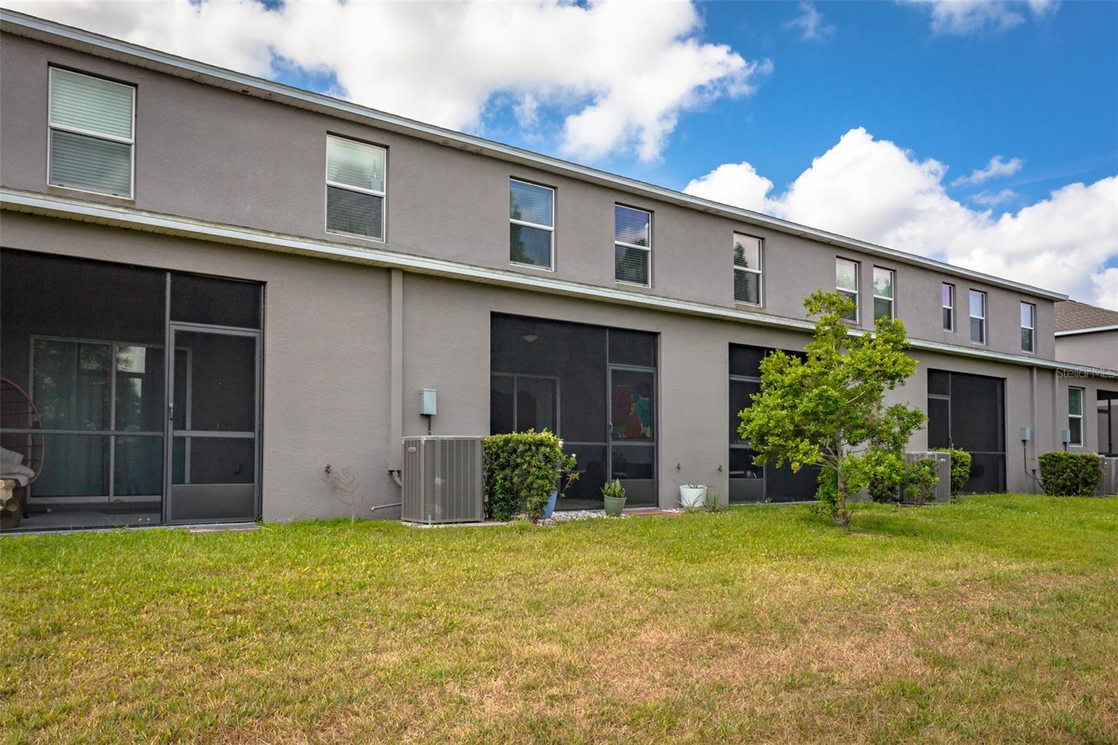 RIVERVIEW LAKES - Residential