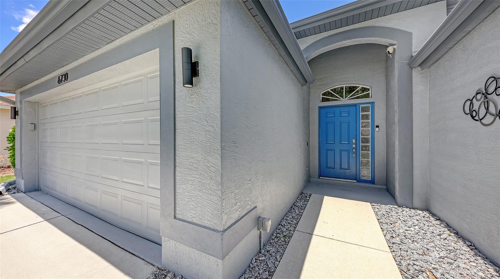 6730 W COUNTRY CLUB LANE