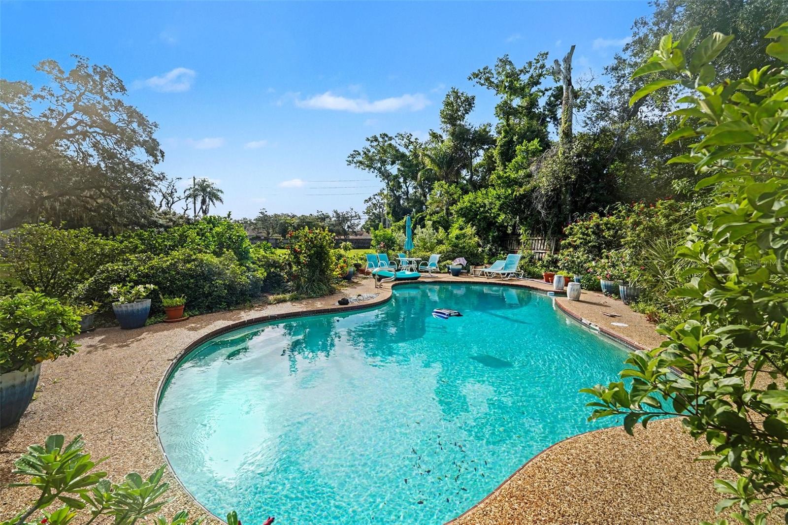 2300 KENT DRIVE