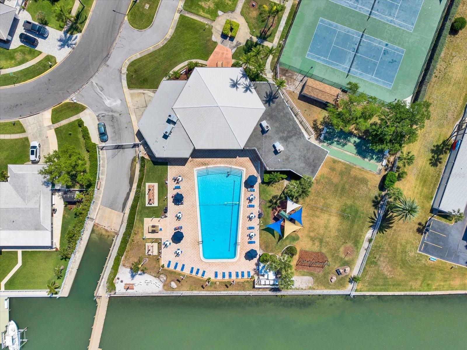 IMPERIAL POINT - Residential