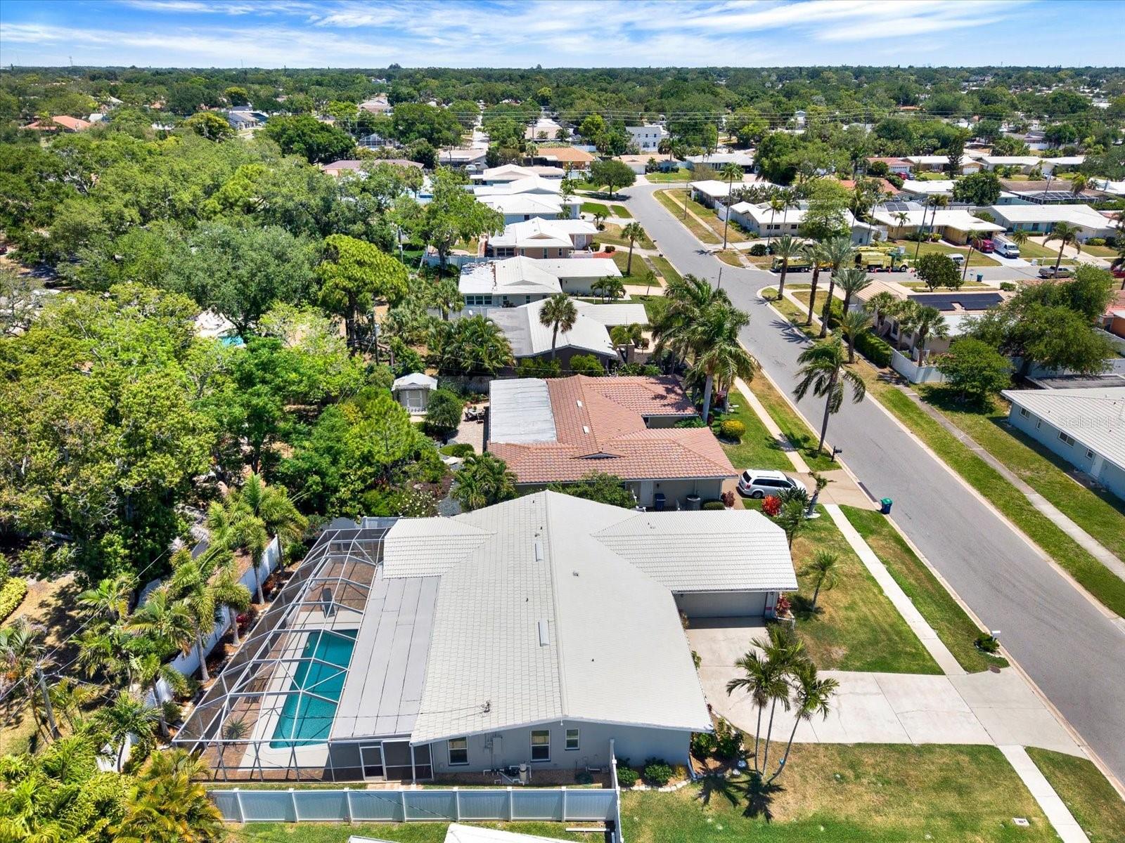 IMPERIAL POINT - Residential