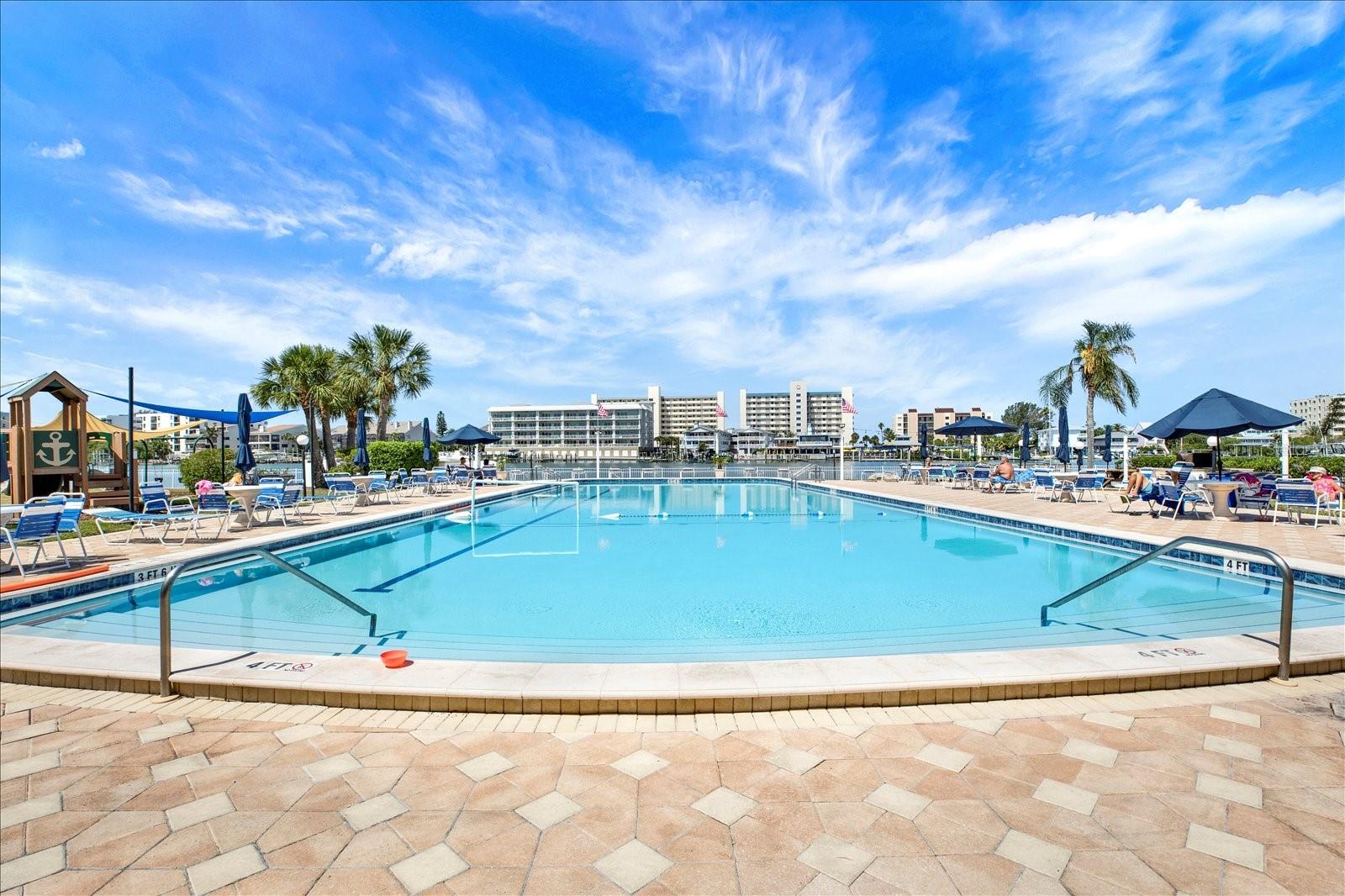 IMPERIAL POINT - Residential