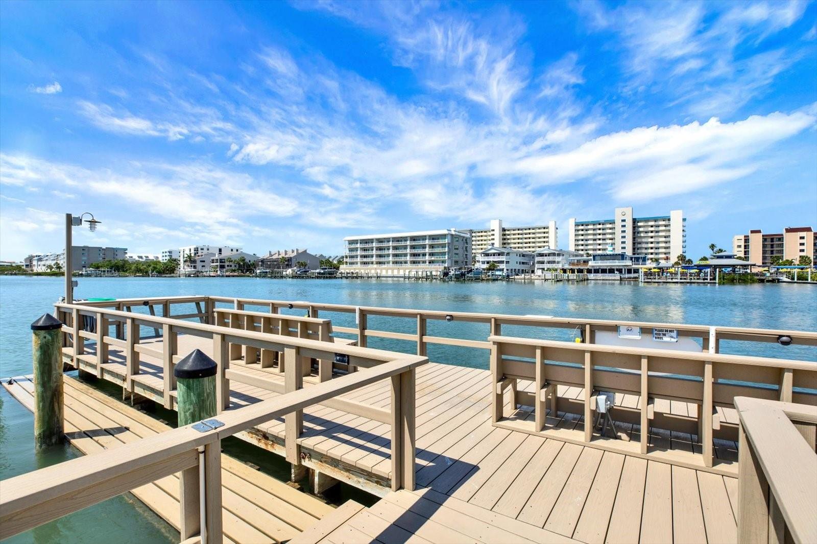 IMPERIAL POINT - Residential