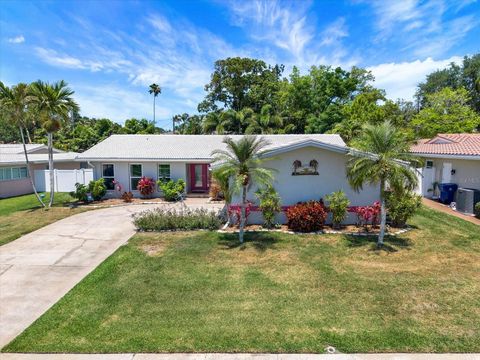 Photo of 14725 Crown Drive, Largo, FL 33774 (MLS # TB8503699)
