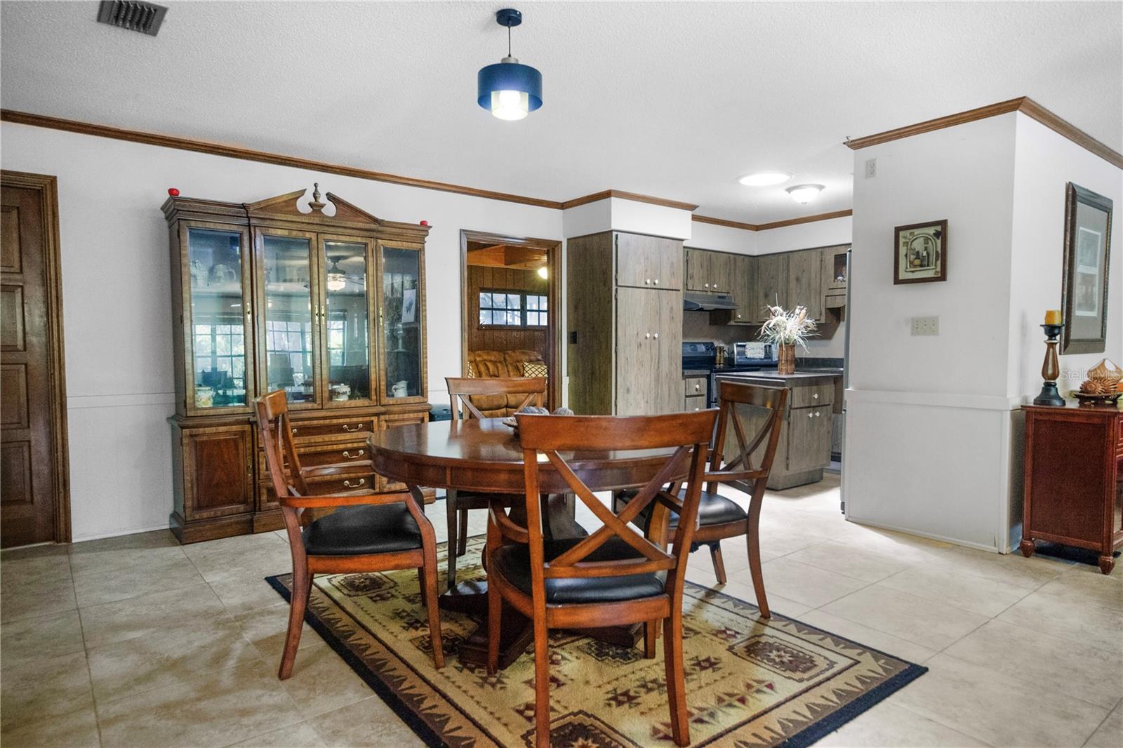 HOWEY GRIFFIN VILLAGE - Residential