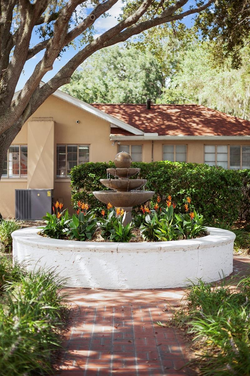 HOWEY GRIFFIN VILLAGE - Residential