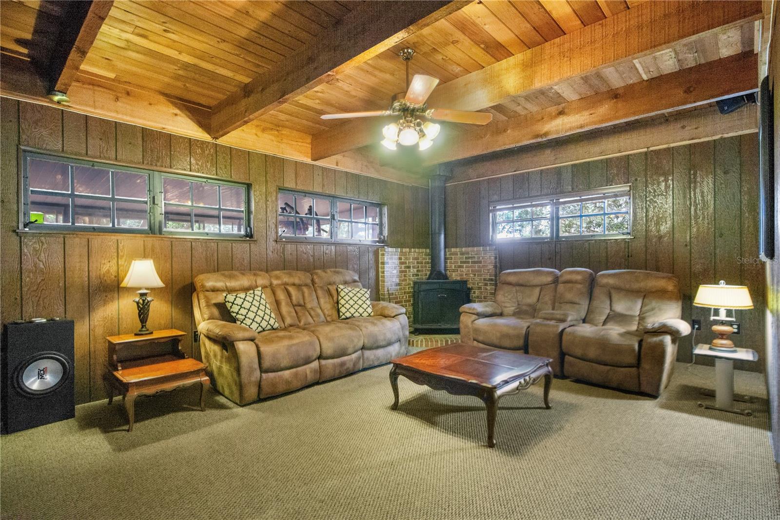 HOWEY GRIFFIN VILLAGE - Residential