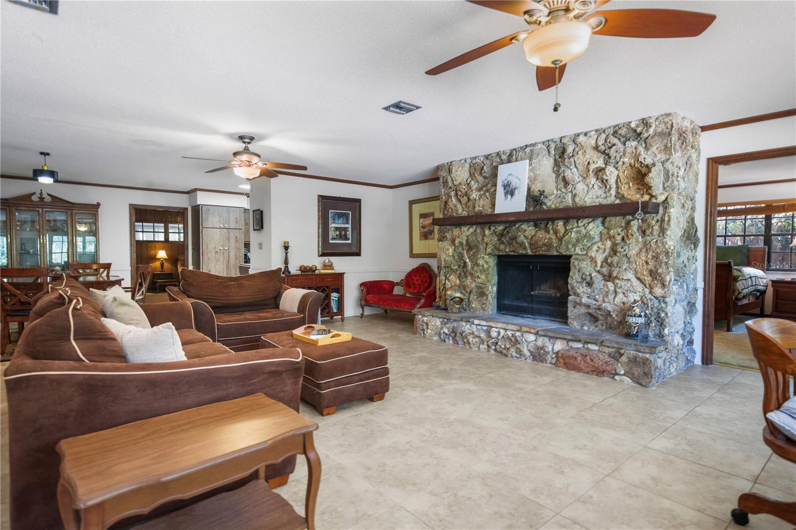 HOWEY GRIFFIN VILLAGE - Residential