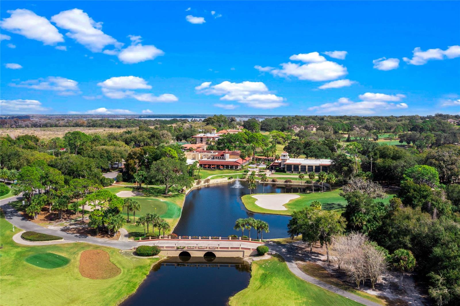 HOWEY GRIFFIN VILLAGE - Residential