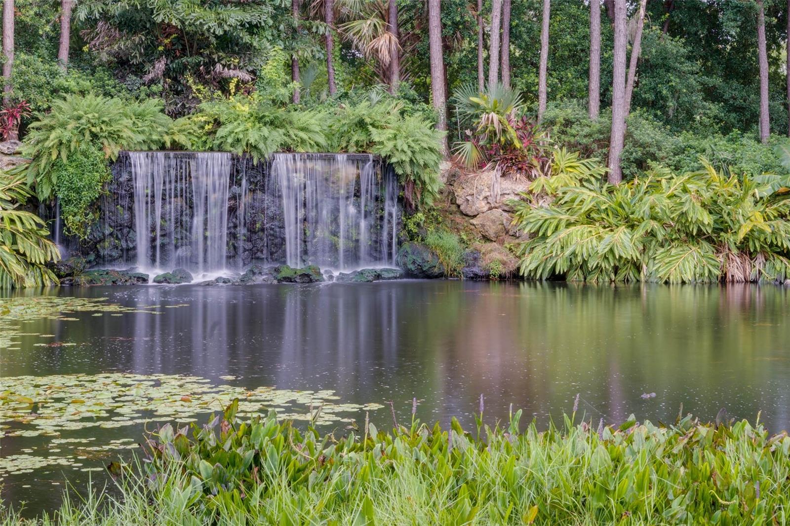 HOWEY GRIFFIN VILLAGE - Residential