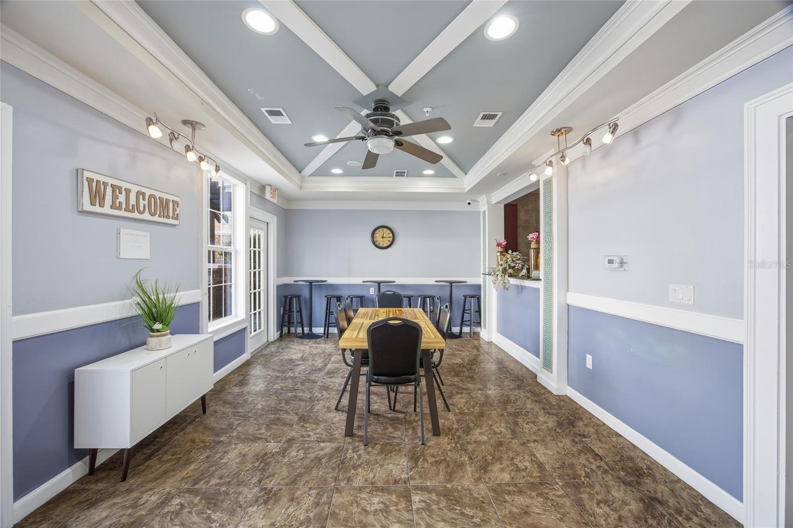 VILLA SONOMA AT INTERNATIONAL - Residential