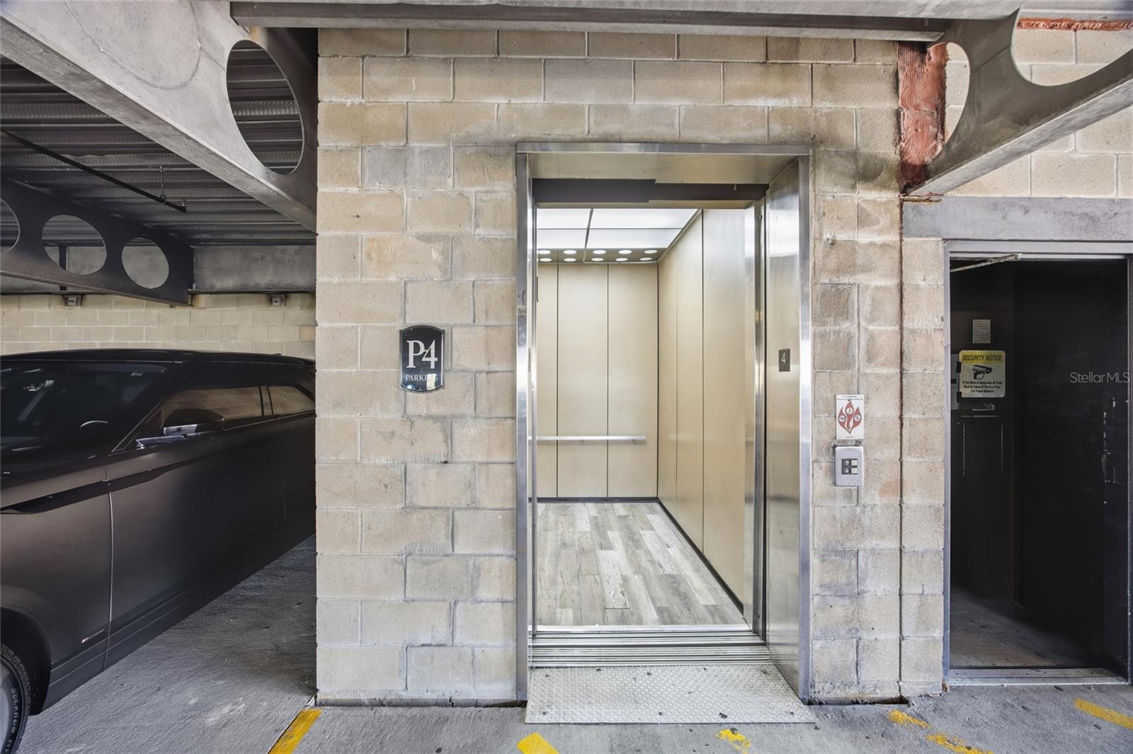 VILLA SONOMA AT INTERNATIONAL - Residential