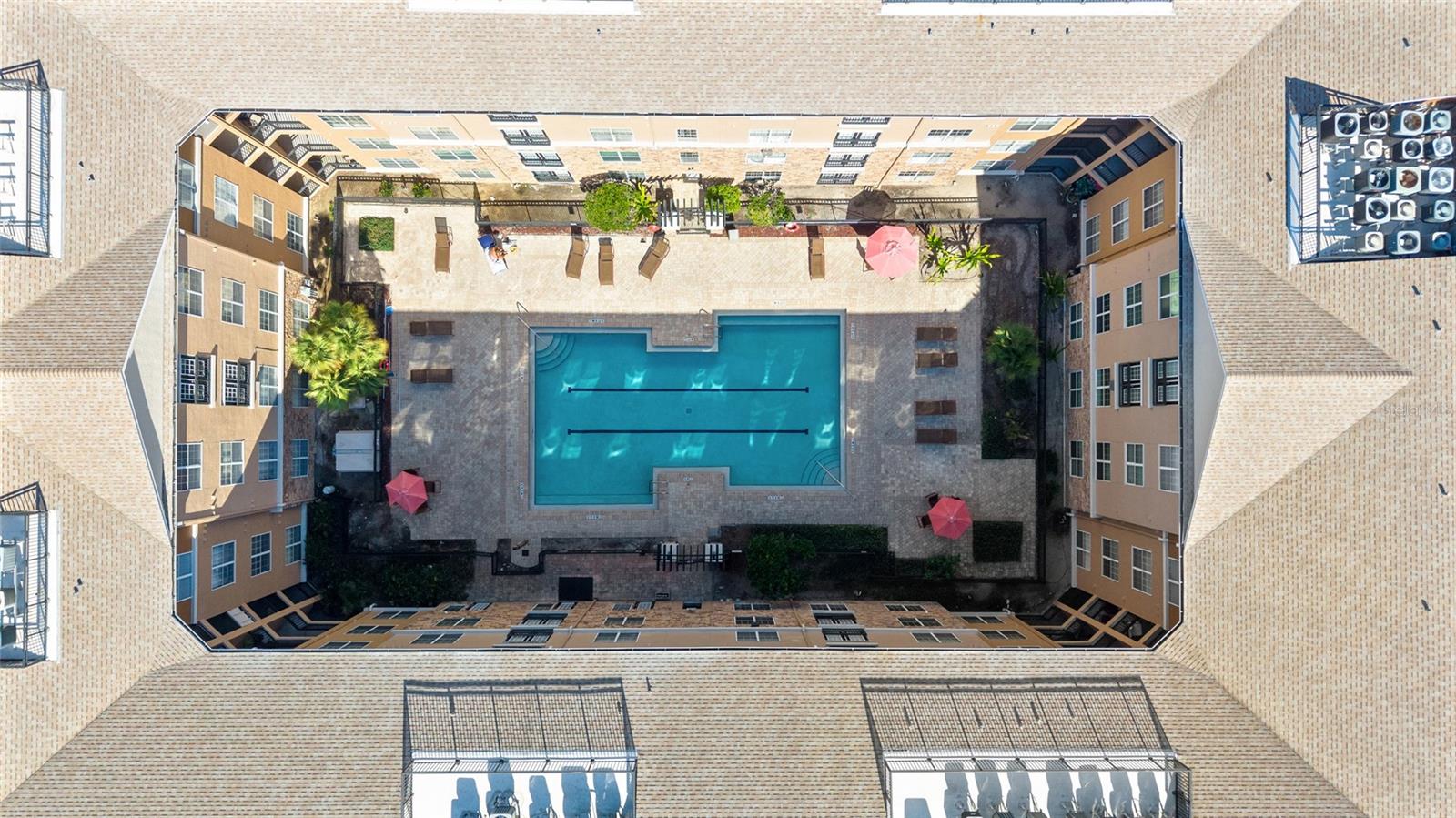 VILLA SONOMA AT INTERNATIONAL - Residential