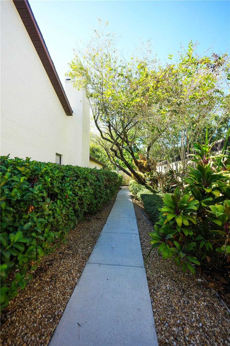 VILLAGE VI OF CARROLLWOOD VILL - Residential