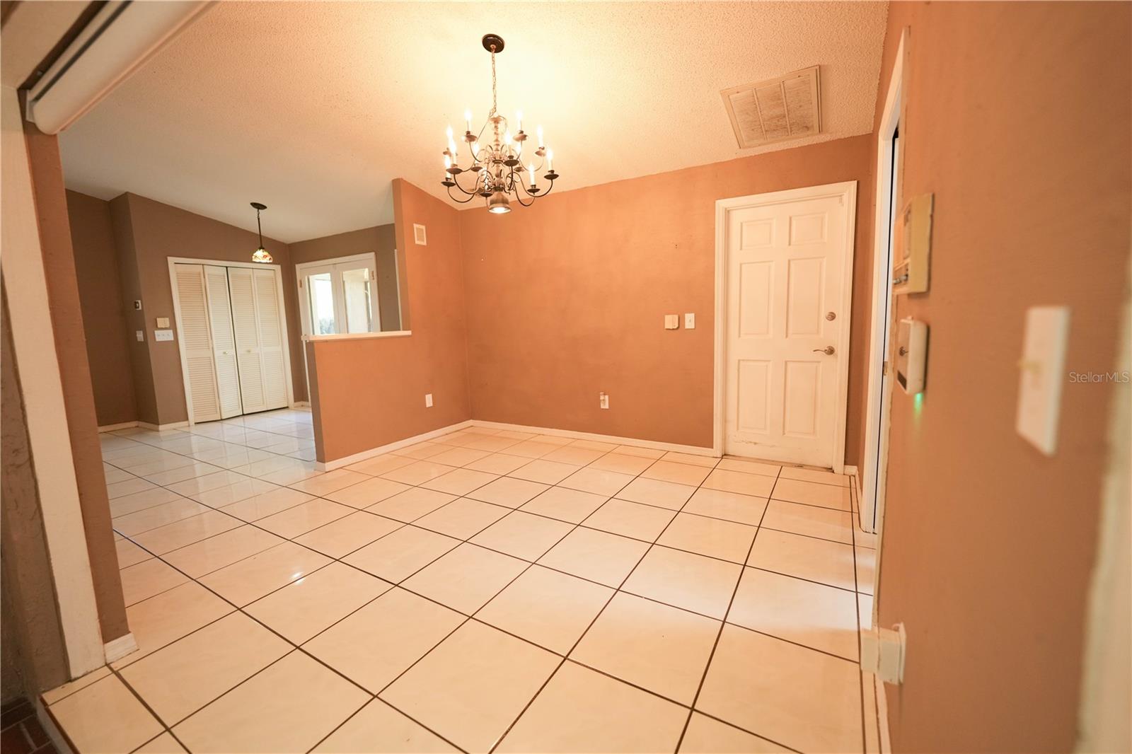 VILLAGE VI OF CARROLLWOOD VILL - Residential