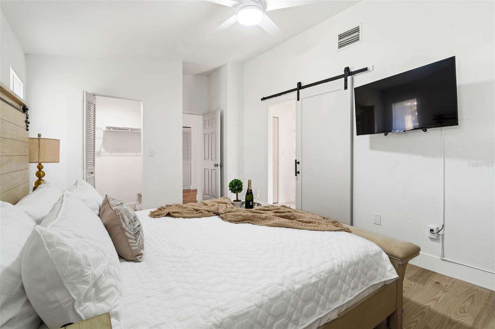 COUNTRY GROVE SUB - Residential