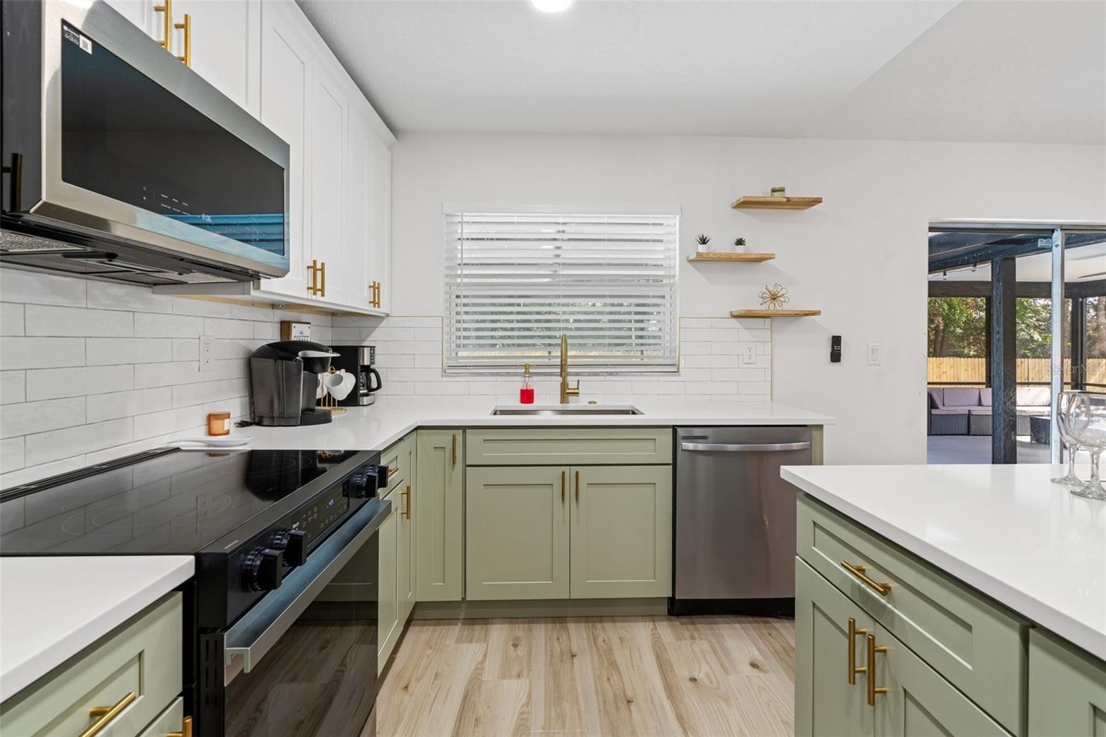 COUNTRY GROVE SUB - Residential