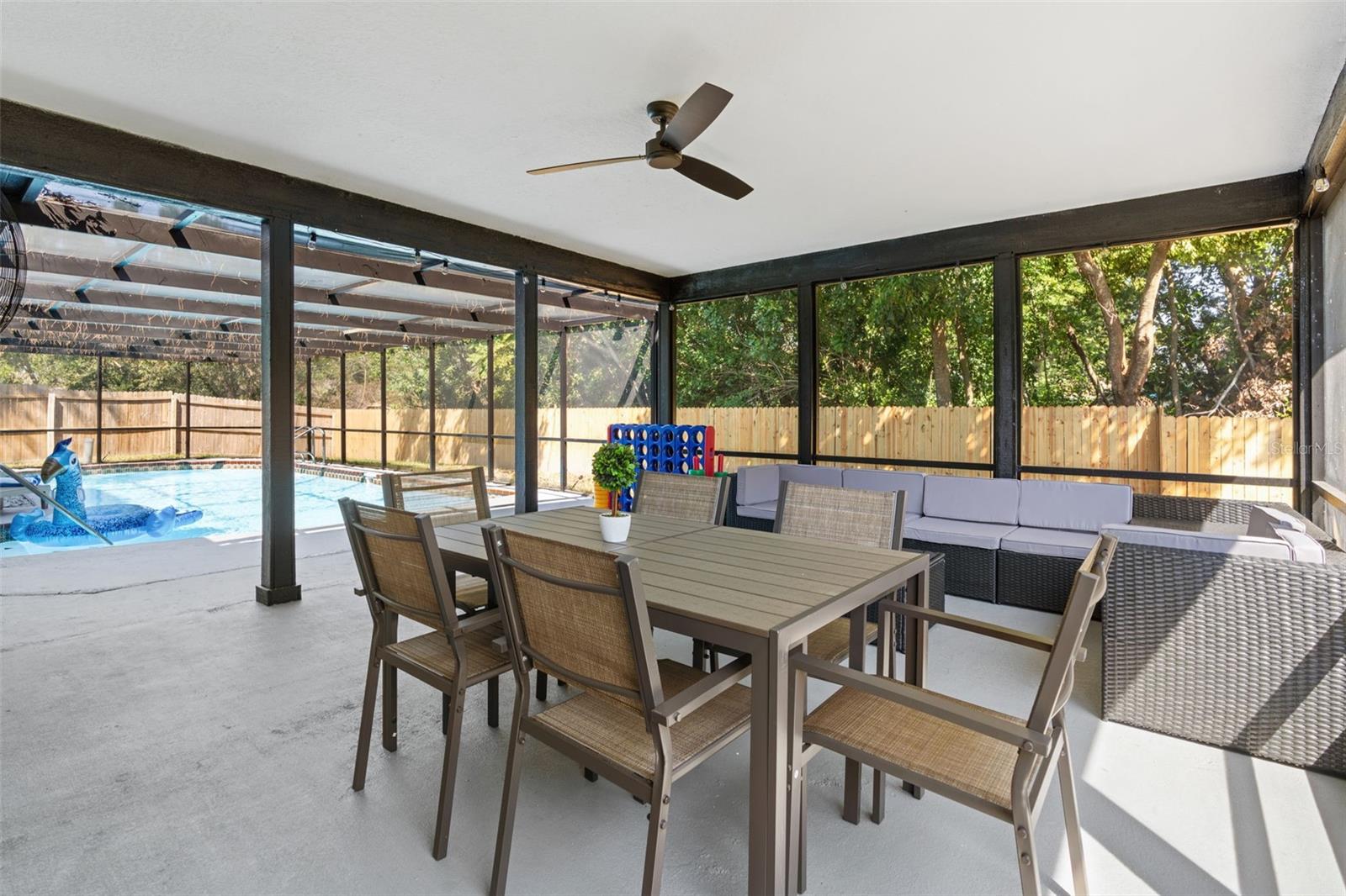 COUNTRY GROVE SUB - Residential