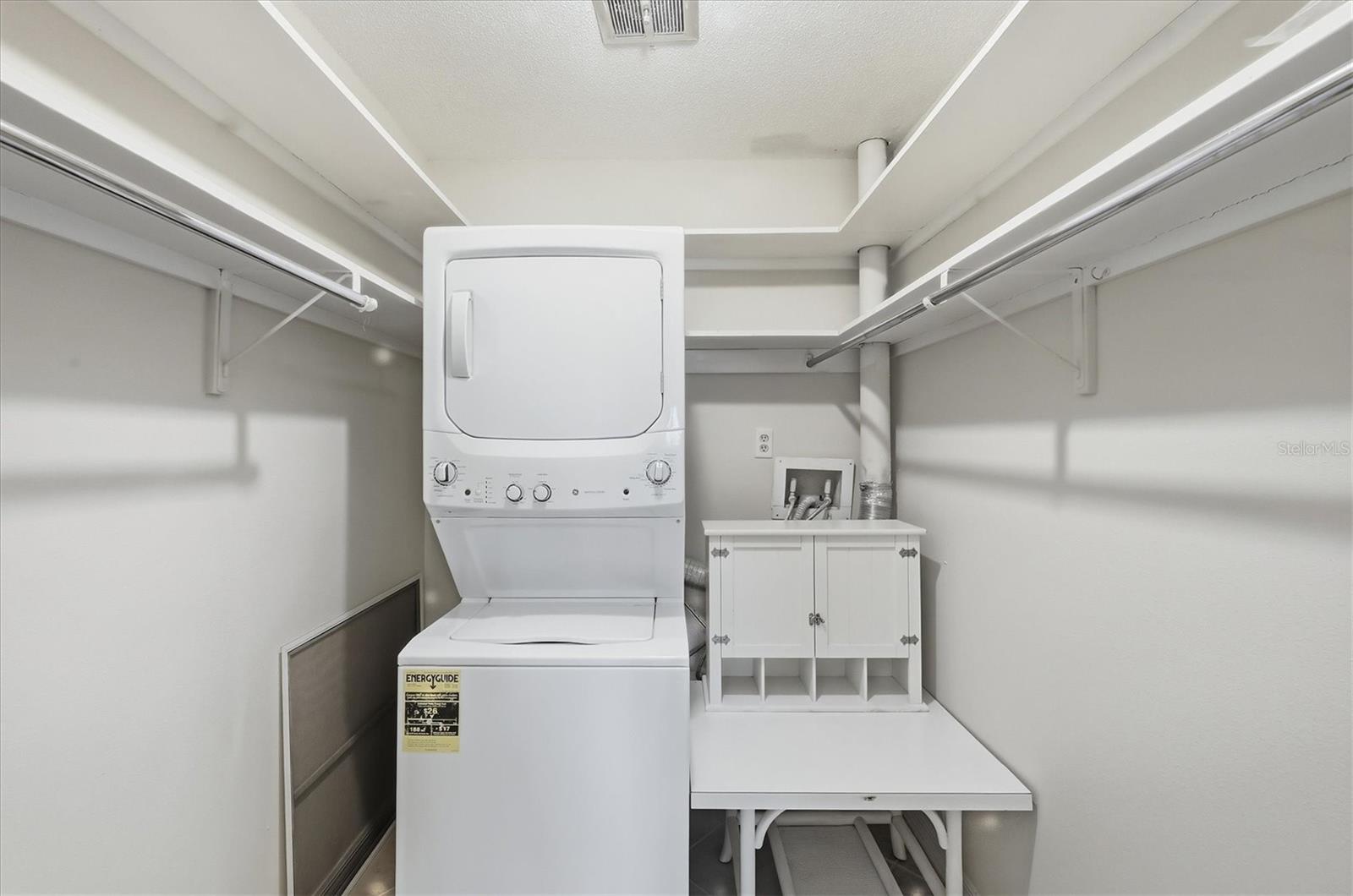 FAIRWINDS VILLAGE 2 - Residential