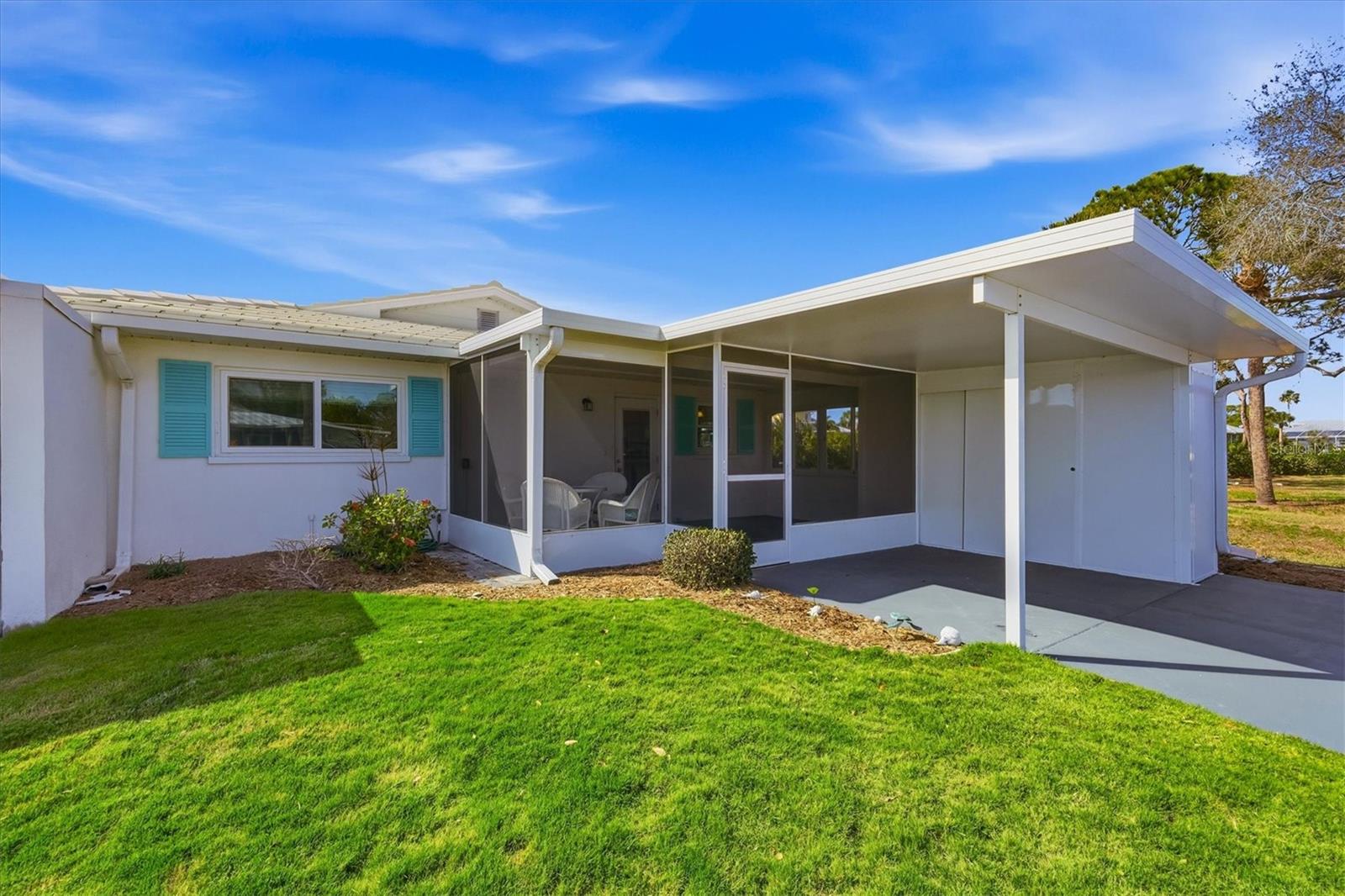 621 FAIR WINDS DRIVE 621