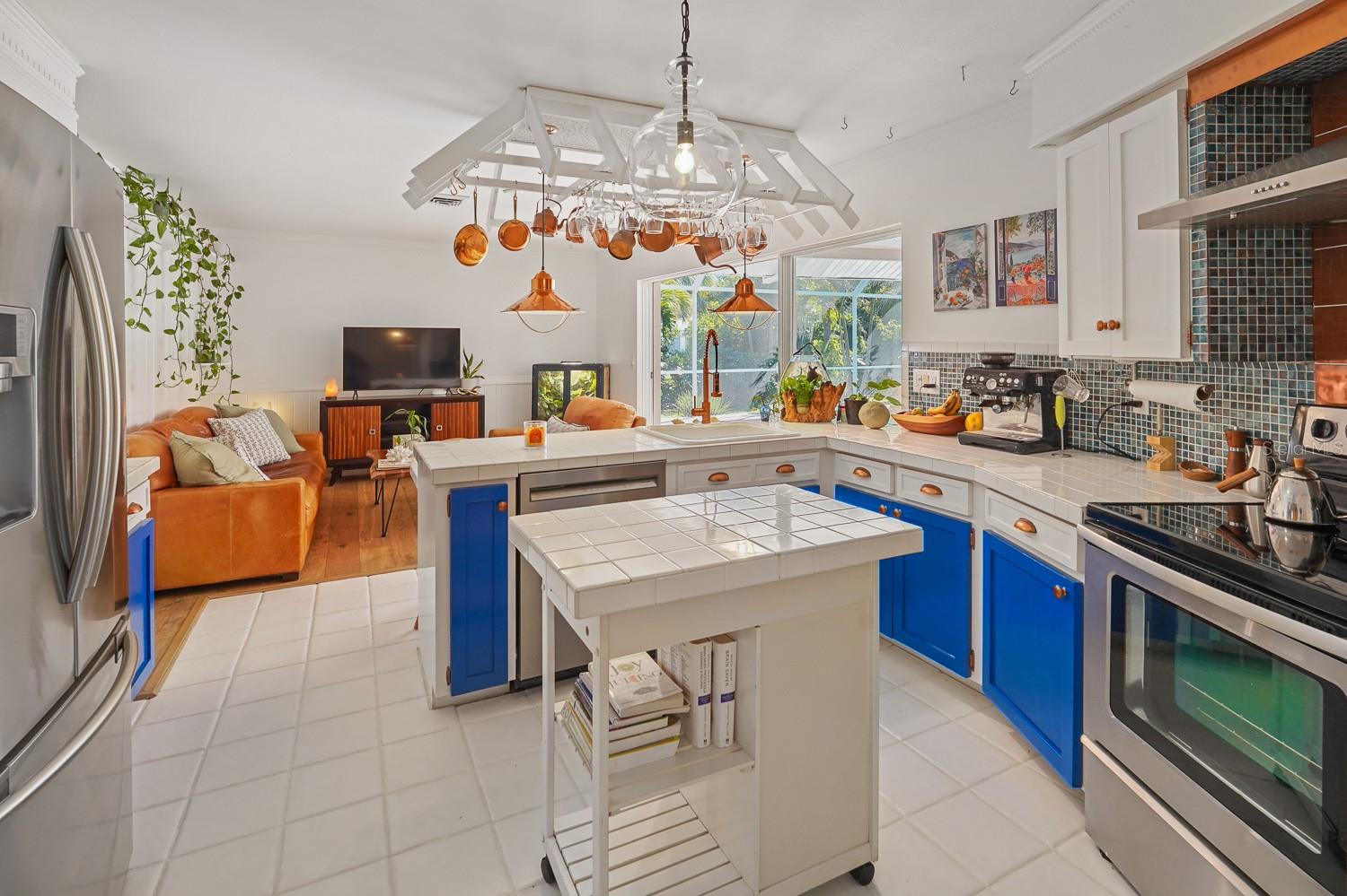 SORRENTO EAST - Residential