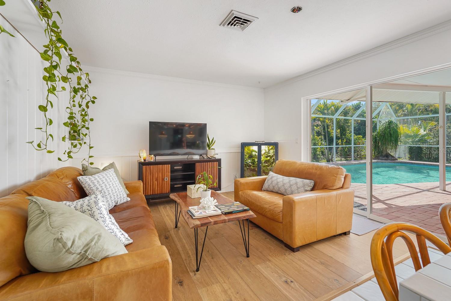 SORRENTO EAST - Residential