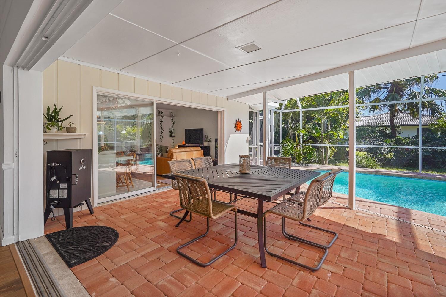 SORRENTO EAST - Residential