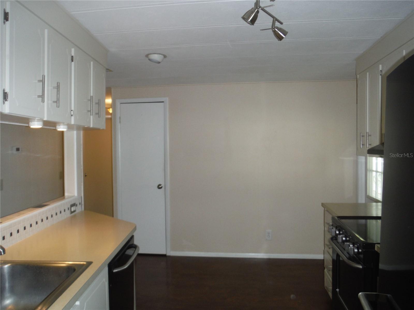 BRIAR CREEK MOBILE HOME COMMUNITY I CONDO - Residential