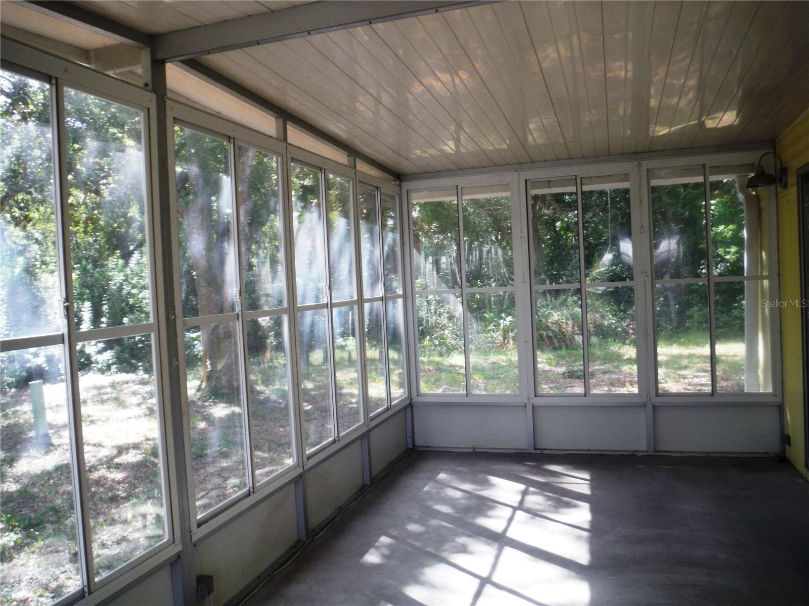 BRIAR CREEK MOBILE HOME COMMUNITY I CONDO - Residential
