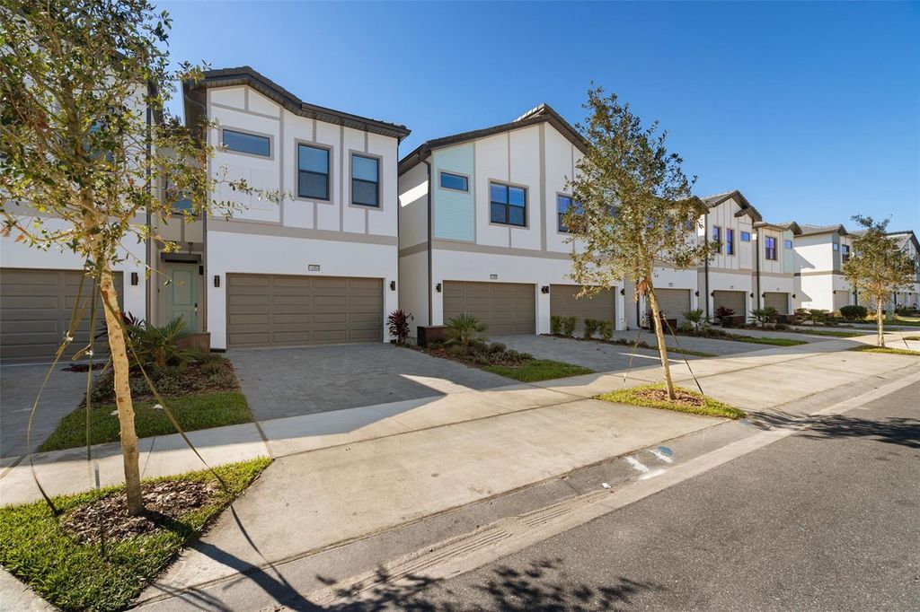 Photo of 10454 Ebb Tide Lane, Orlando, FL 32821 (MLS # S5147333)