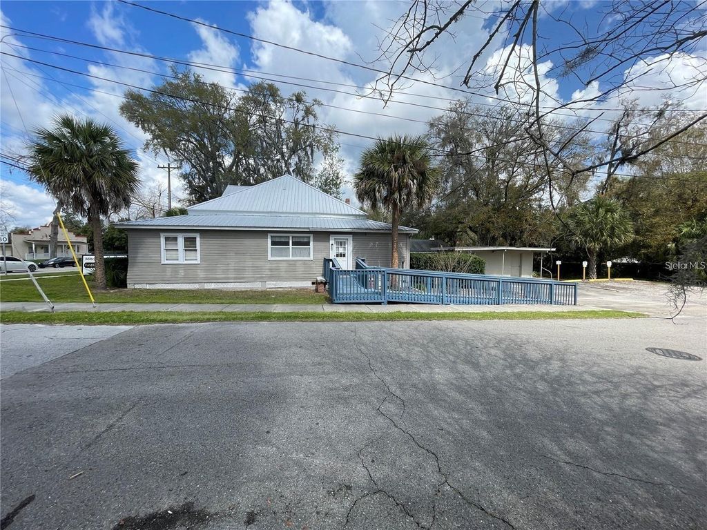 Photo of 14819 NW 140 Street, Alachua, FL 32615 (MLS # GC538941)