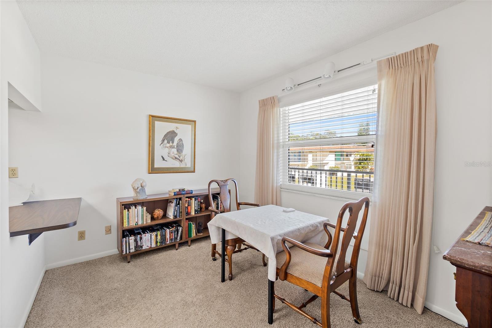 CAPE SHORES APT - Residential