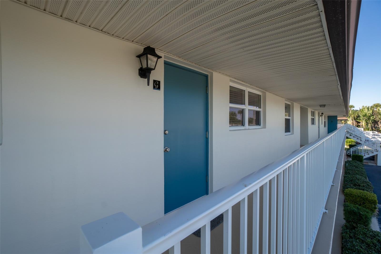 CAPE SHORES APT - Residential