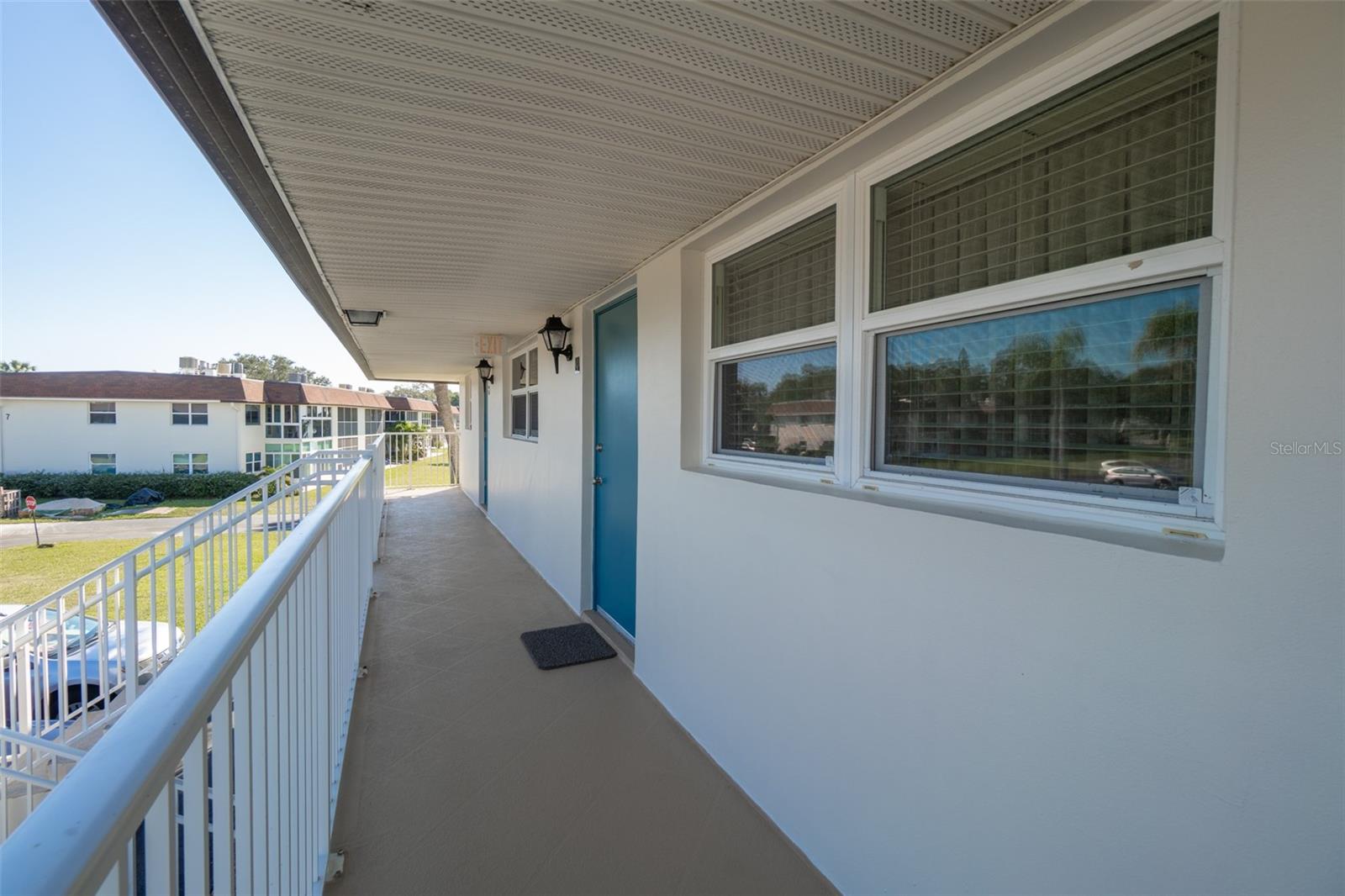 CAPE SHORES APT - Residential