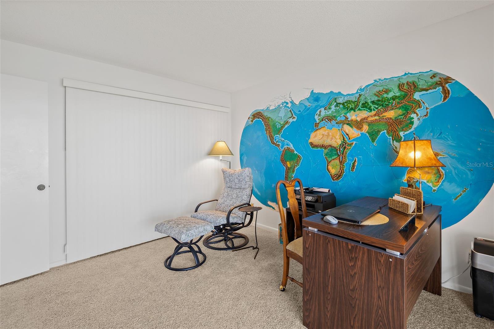 CAPE SHORES APT - Residential